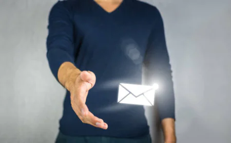 Landing Page vs. Pop-Up: Which Email Lead Capture Method Converts Better?