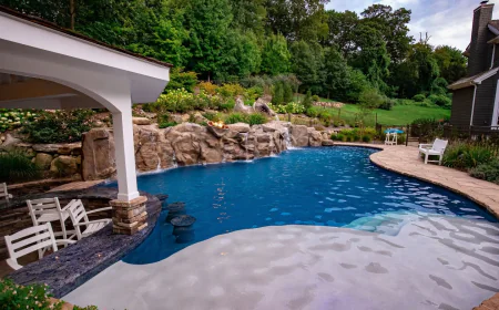 How Can Pool Repair and Fiberglass Pool Installation Improve Your Long Island Backyard?