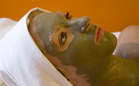 How Does Dermamelan Treatment Help Improve Dull Skin Tone?