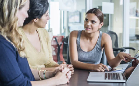 What Business Course Should You Choose to Develop Your Career Skills?