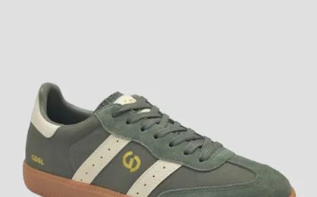 Why Shoes with Removable Insoles Are Non-Negotiable for Orthotics Wearers