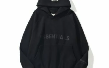 Essentials Hoodie United States – Classic Streetwear Style