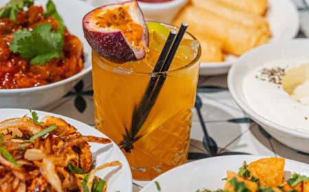 From Classic Mixes to Creative Drinks: What Makes a Cocktail Menu Stand Out?