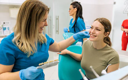 Porcelain vs Composite Veneers: Cost Comparison