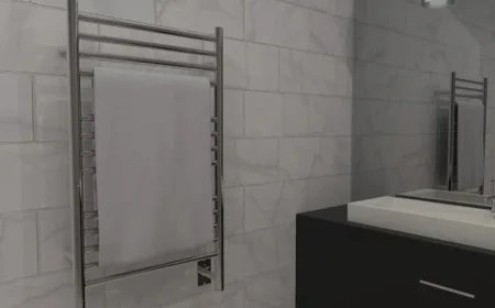 What to Think About When Fitting a Towel Warmer Into a Small Bathroom
