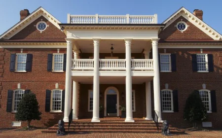 Architectural Columns: A Guide to Renovating Older Buildings With Care
