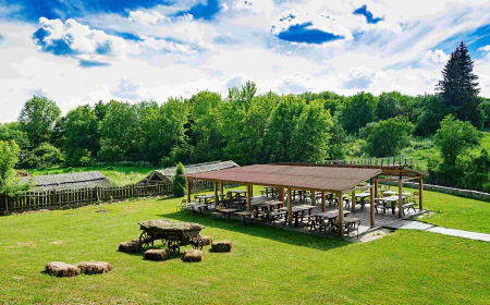 Backyard Cottage vs Home Addition: Which Is Right for You?