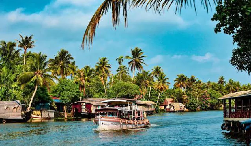 Kerala Travel Planner: A Scenic Getaway for Every Family