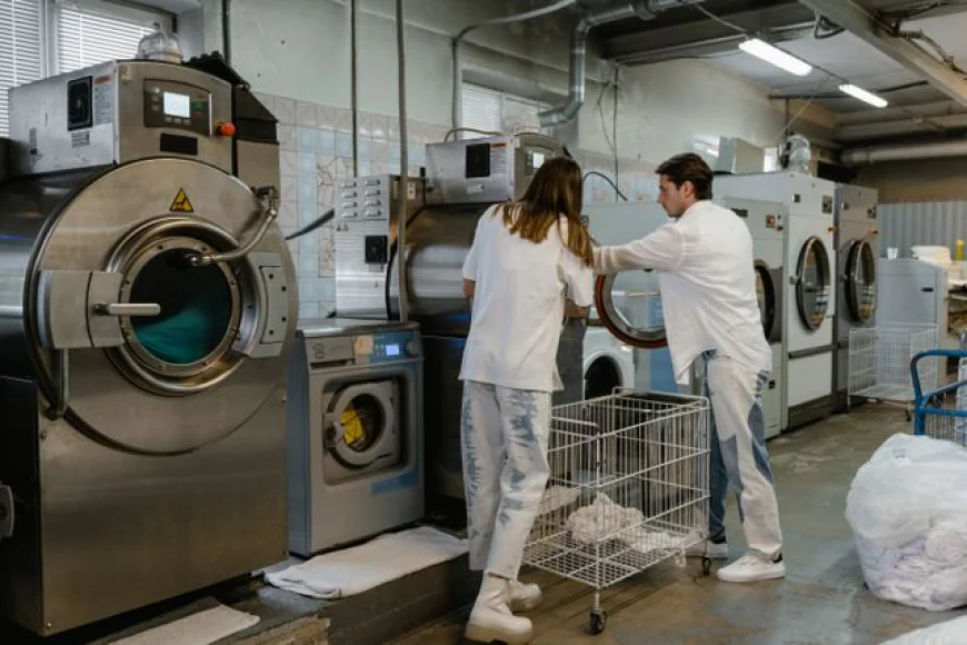 Commercial Laundry Pickup and Delivery in Chicago: What Businesses Should Know