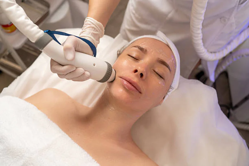 Improve Your Skin’s Fresh and Luminous Look with Skin Glowing Injections