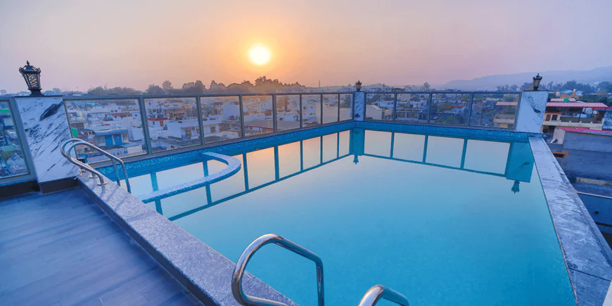 How to Combine Comfort, Dining and Relaxation During Your Rishikesh Trip