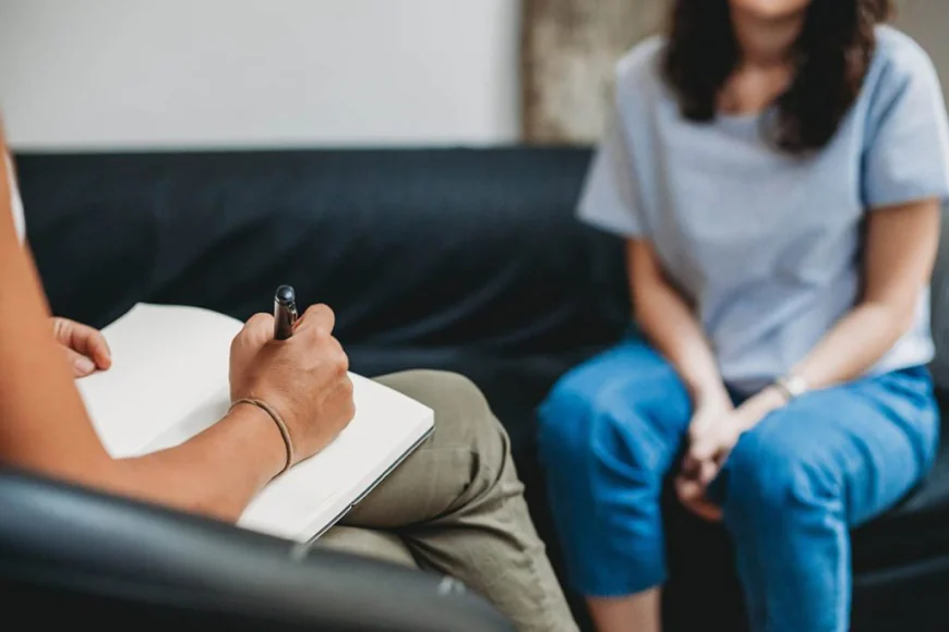 How Do Addiction Therapists Treat Addiction Alongside Anxiety, Trauma, and Depression?