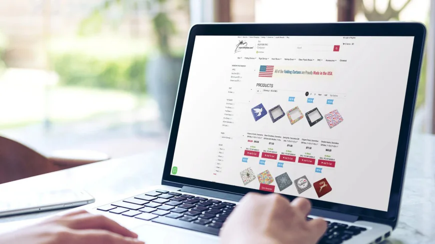 Should You Choose Plain or Printed Wholesale Boxes?