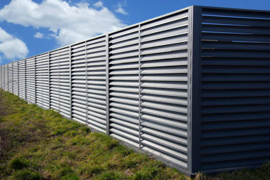 Why Choose Montco Fence for The Right Vinyl Fence Contractor?