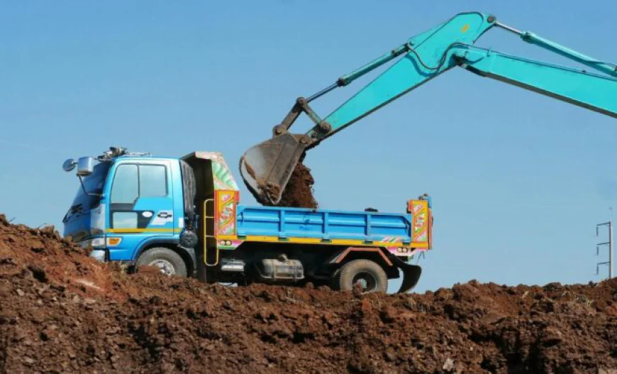 Why Waste Removal Grab Hire Is Ideal for Large-Scale Projects