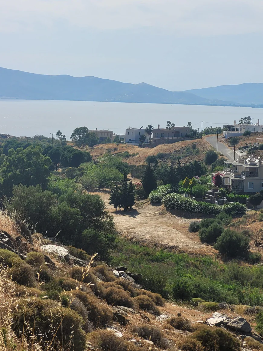 How to Choose the Perfect Luxury Sea View Villa in Greece(וילה נוף לים יוון)
