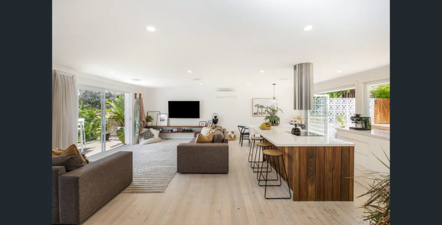 What Are the Benefits of Aluminium Bi-Fold Doors?