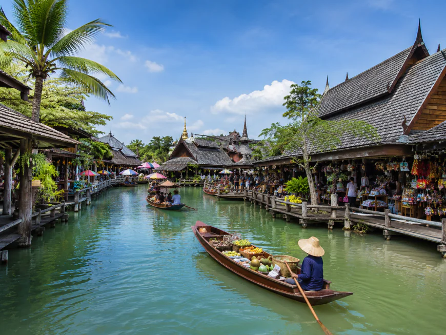 Pattaya Floating Market Thailand: Top Attractions & Tips