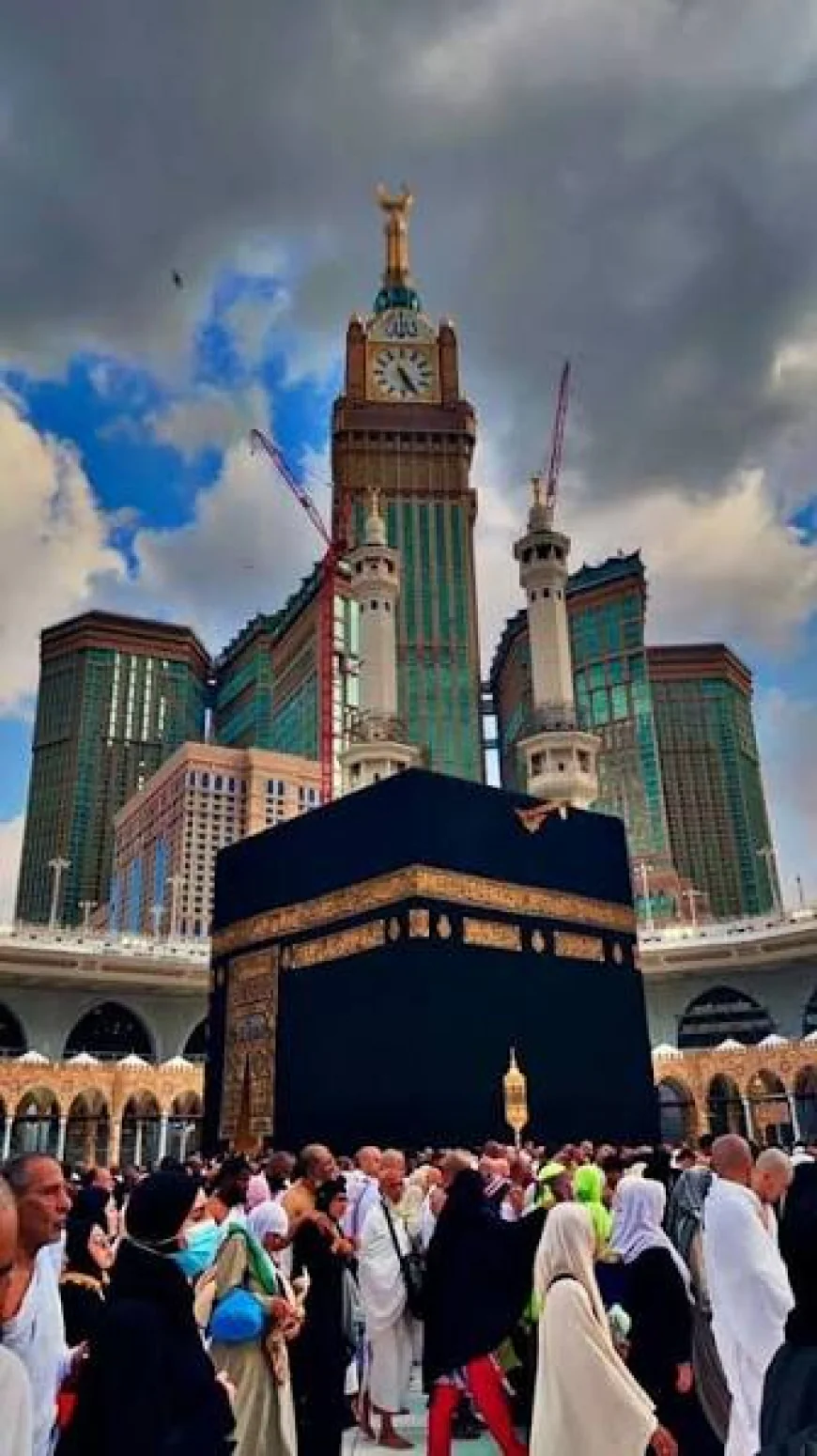 What Do All Inclusive Umrah Packages from Toronto Actually Cover?