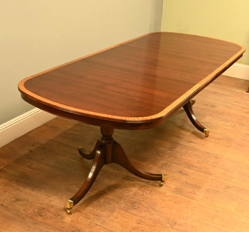 Timeless Elegance: The Regency-Style Extending Mahogany Dining Table