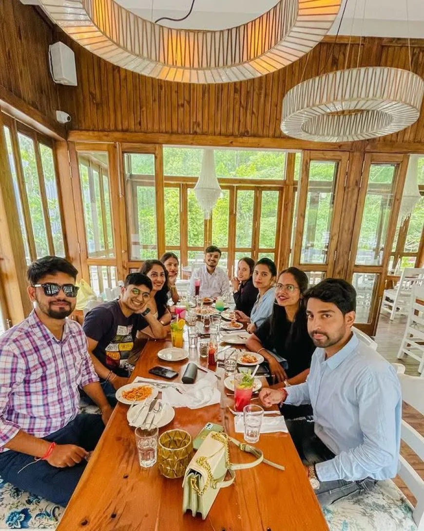 Choosing the Best Nature Dining Restaurant in Dehradun for Family Meals
