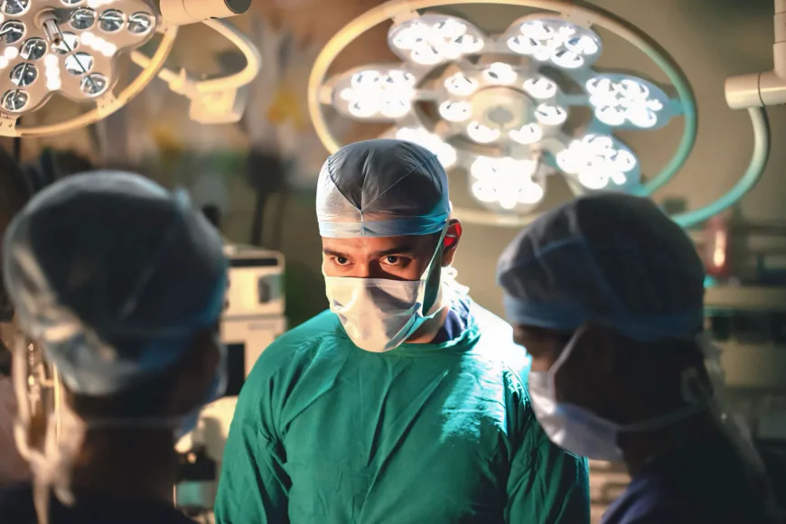 Shoulder Pain Treatment in Malad: Understanding Causes, Treatment Options, and the Road to Recovery
