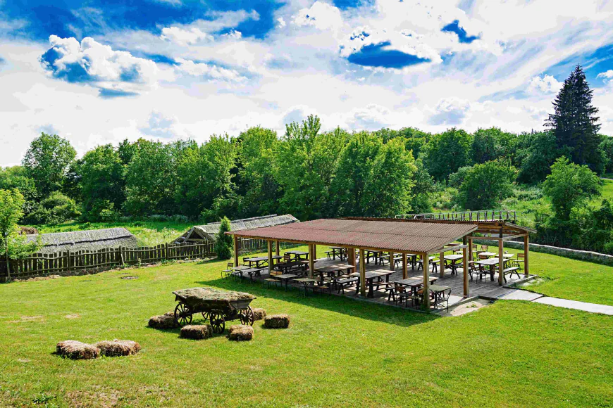 Backyard Cottage vs Home Addition: Which Is Right for You?