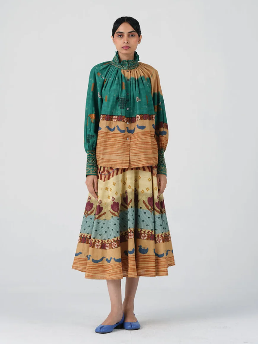 Slow Fashion vs Fast Fashion: How to Build a More Thoughtful Wardrobe