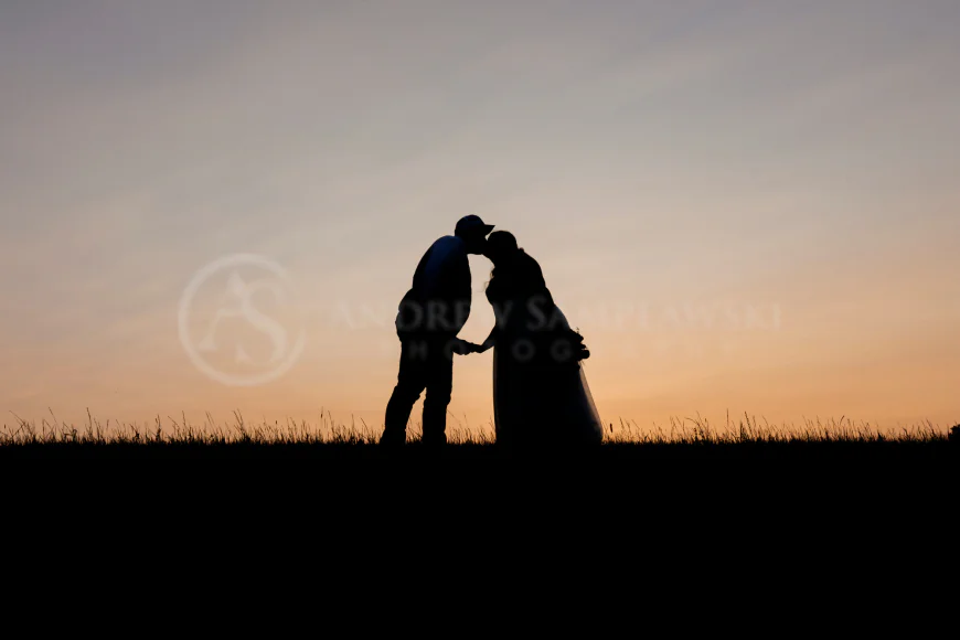 Wedding Photography Packages: What Couples Should Look for Before Booking