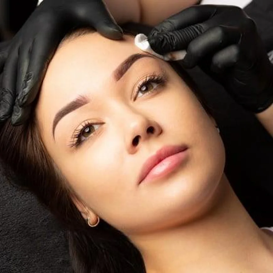How to Reduce Swelling After a Brow Lift